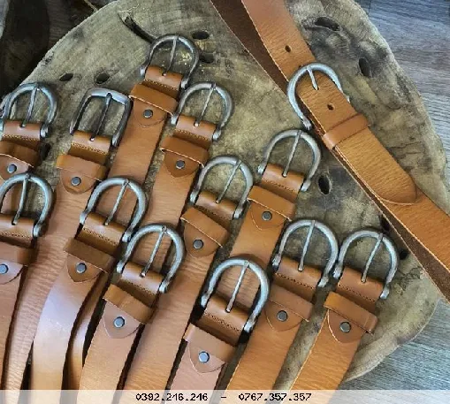 Dây nịt da nguyên tấm